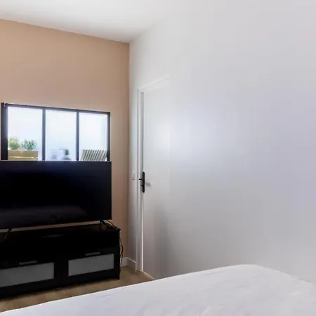 Hsh Batignolles Sauffroy Charming 8p * Paris