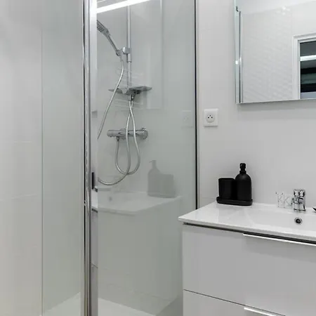 Appartamento Hsh Batignolles Sauffroy Charming 8p